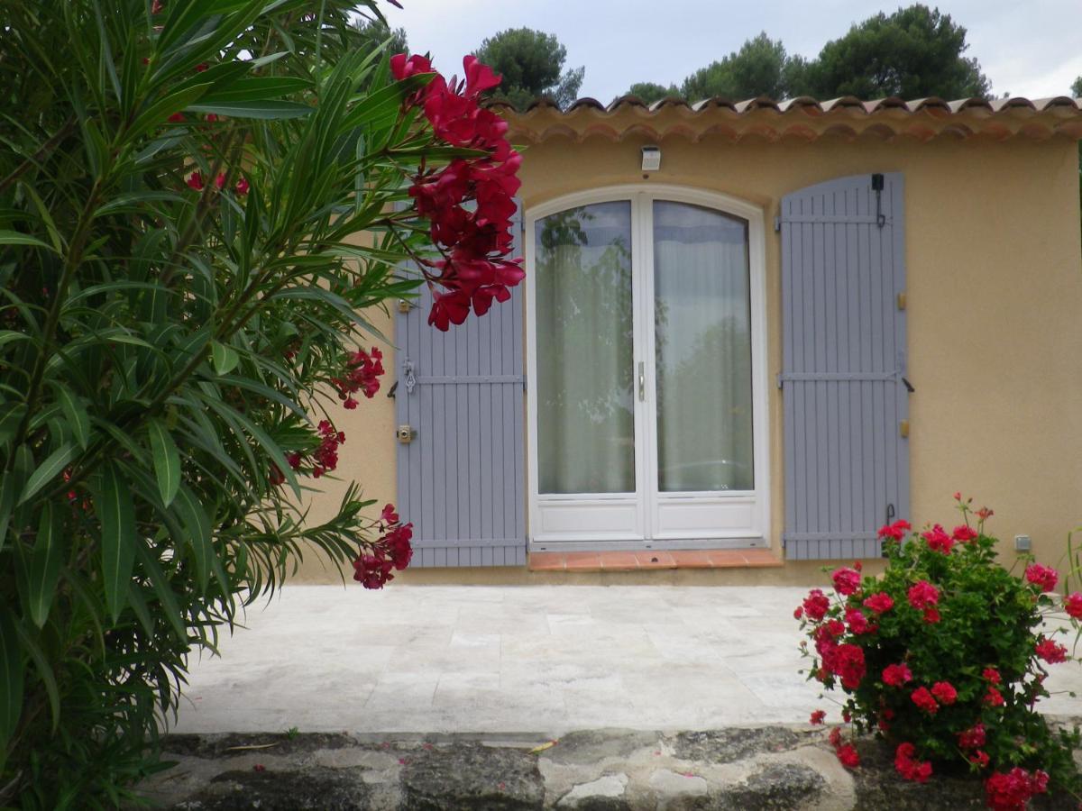 La Mordoree La Motte-d'Aigues Εξωτερικό φωτογραφία